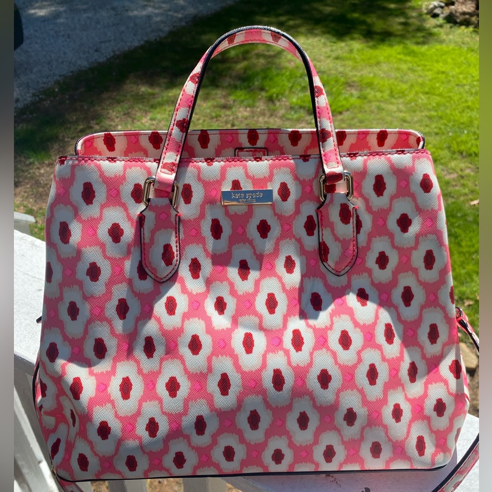 Kate Spade Laurel Way Posy medium size Bag